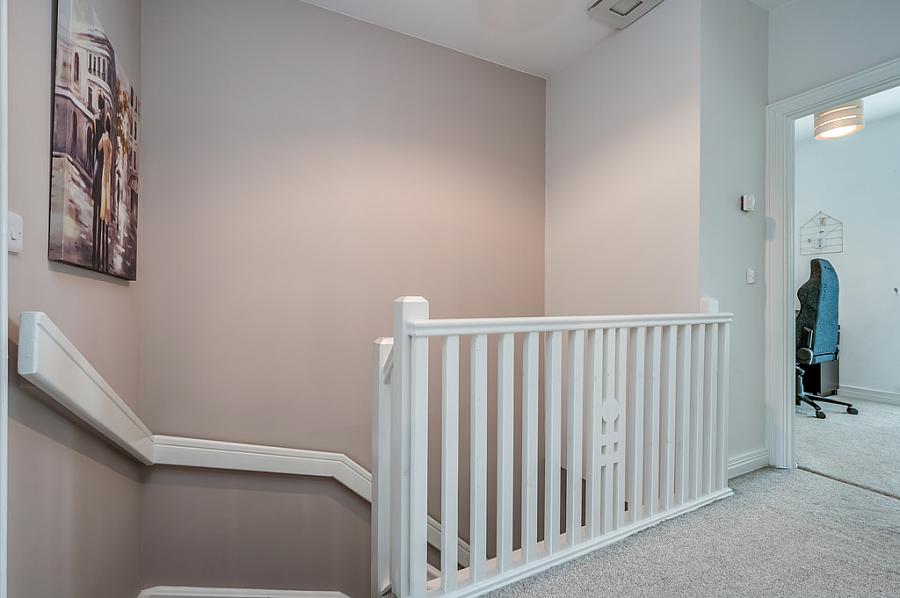 15 Blackrock Commons