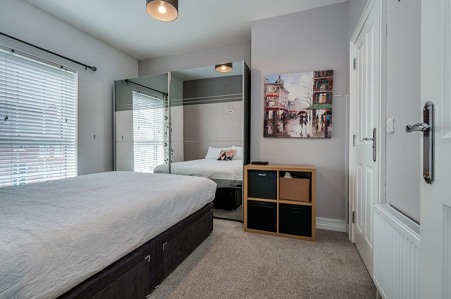 15 Blackrock Commons