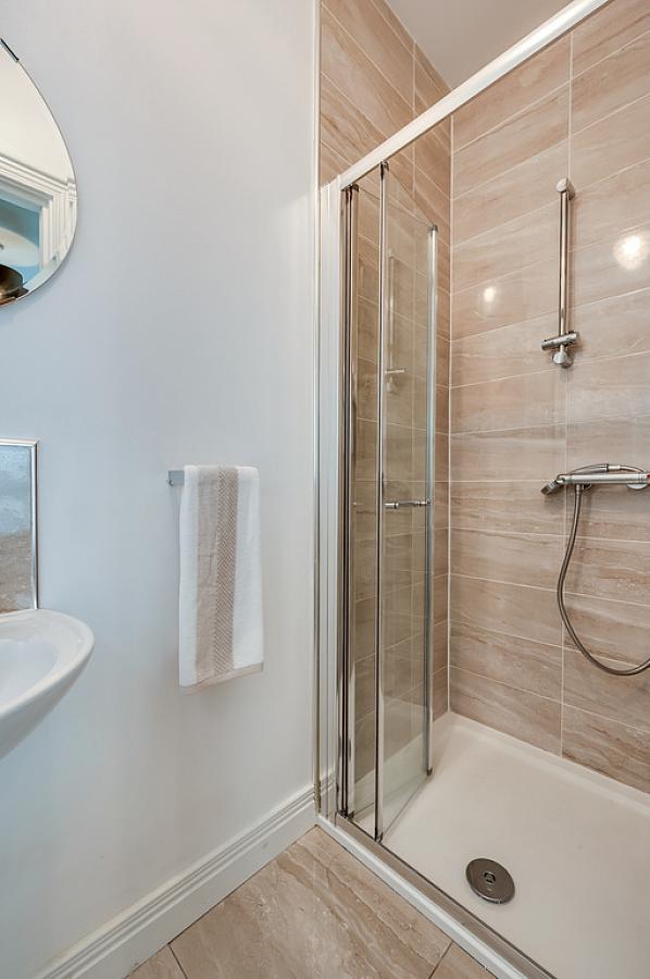 15 Blackrock Commons