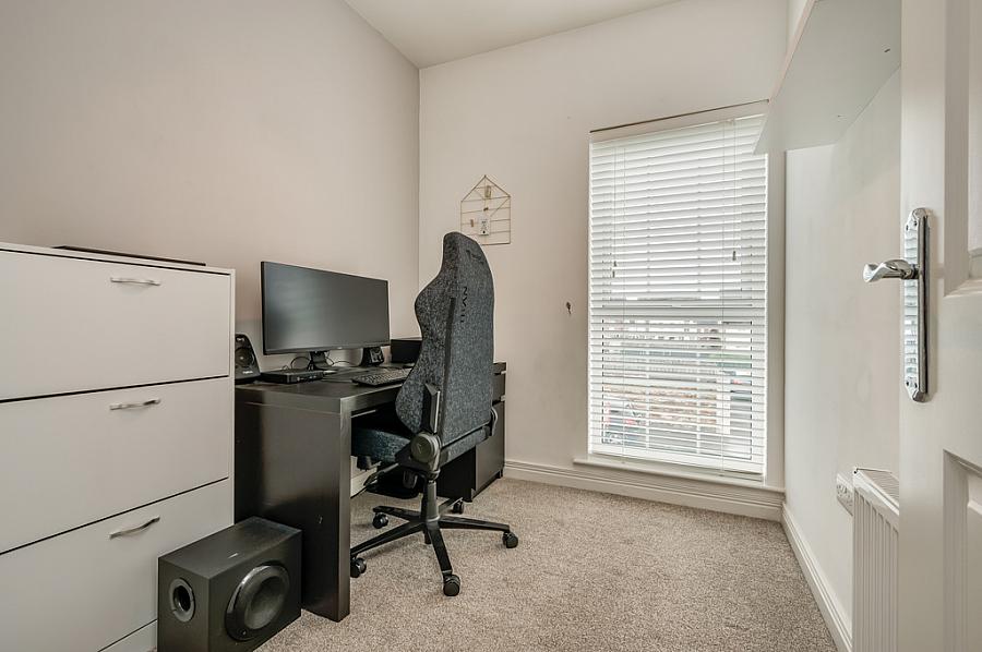 15 Blackrock Commons