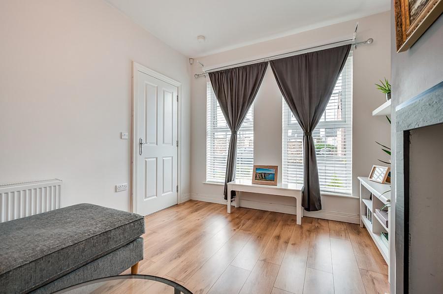 15 Blackrock Commons