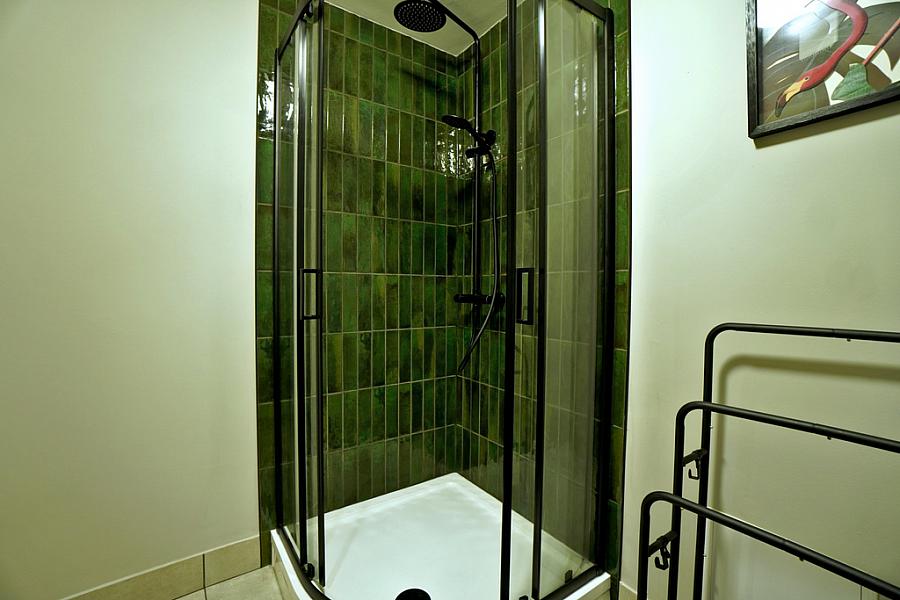 Apartment E3.3, Whitehall Square 181 Sandy Row