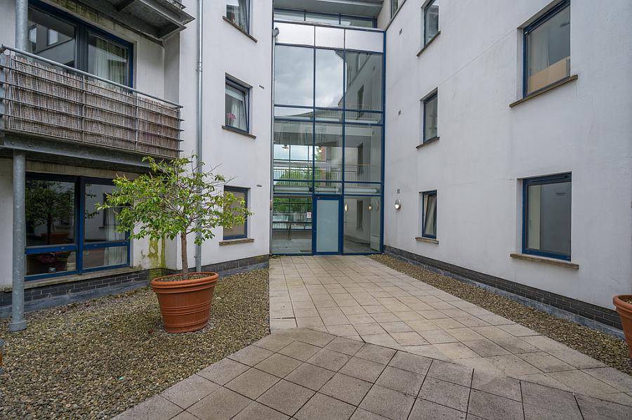 Apartment E3.3, Whitehall Square 181 Sandy Row