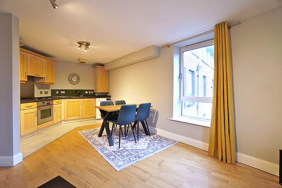 Apartment E3.3, Whitehall Square 181 Sandy Row