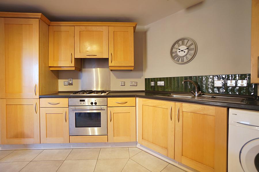 Apartment E3.3, Whitehall Square 181 Sandy Row