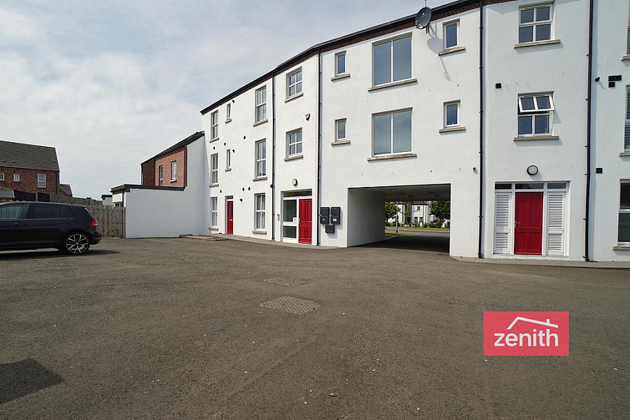 31 Blackrock Crescent