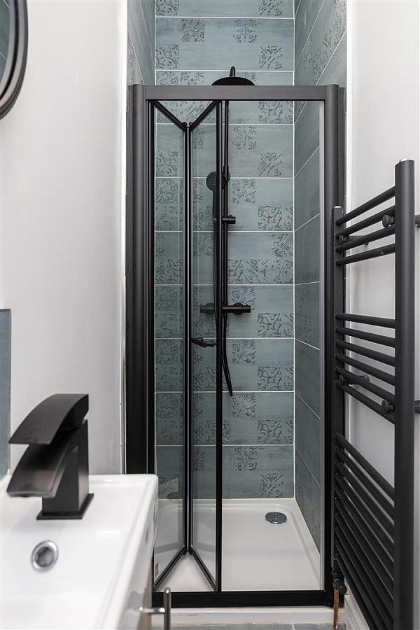 Tenancies, 79 Upper Newtownards Road