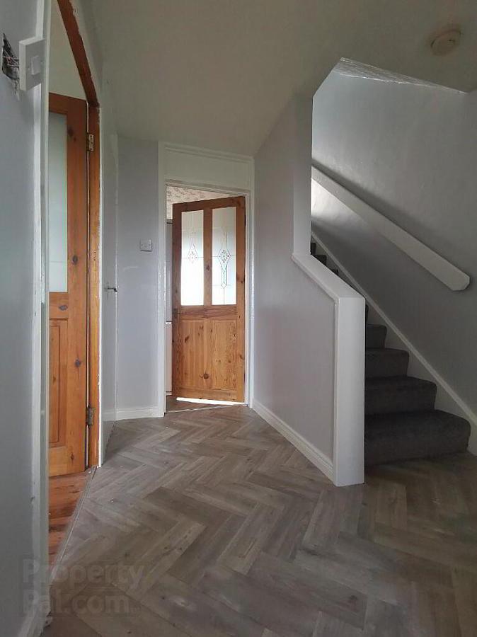 19 Hollybank Drive