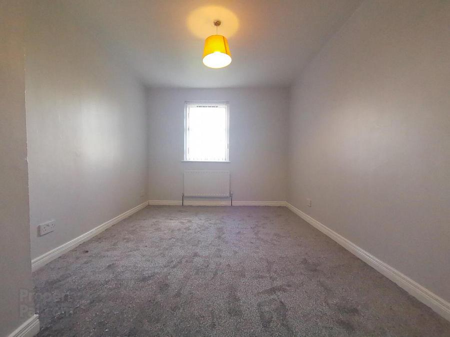 19 Hollybank Drive