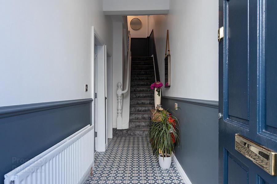Room 2, 79 Upper Newtownards Road Room 2, 79 Upper Newtownards Road