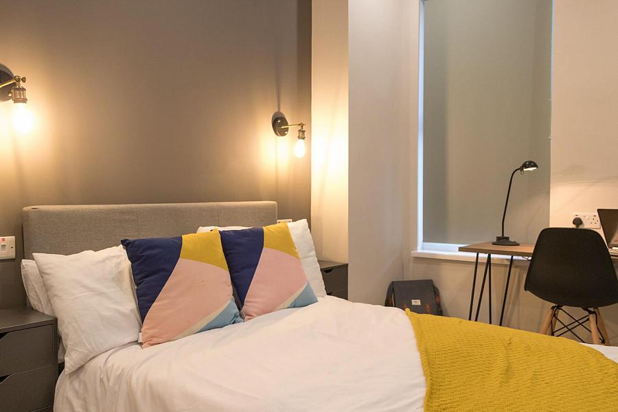 Rm 1, 42 Grace Avenue Rm 1, 42 Grace Avenue