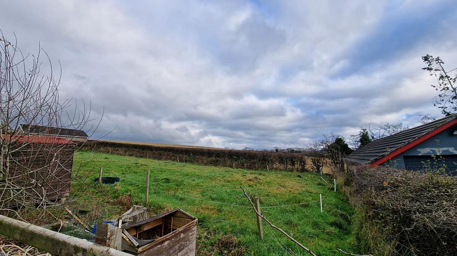 House & Building Sites, 3 Flough Road