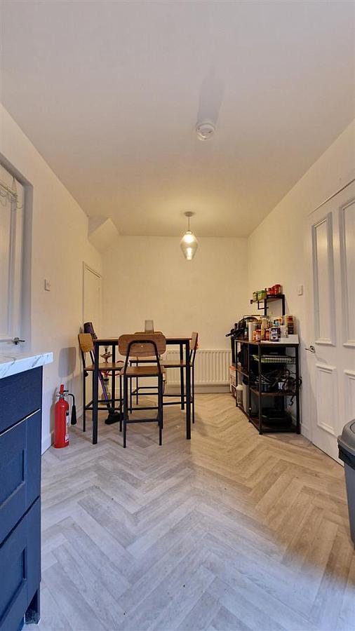 Rm 5, 265 Woodstock Road