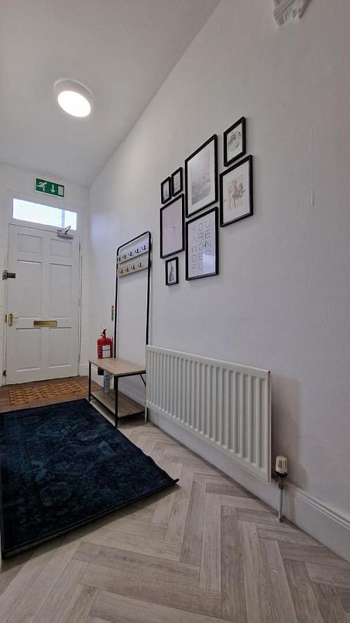 Rm 5, 265 Woodstock Road