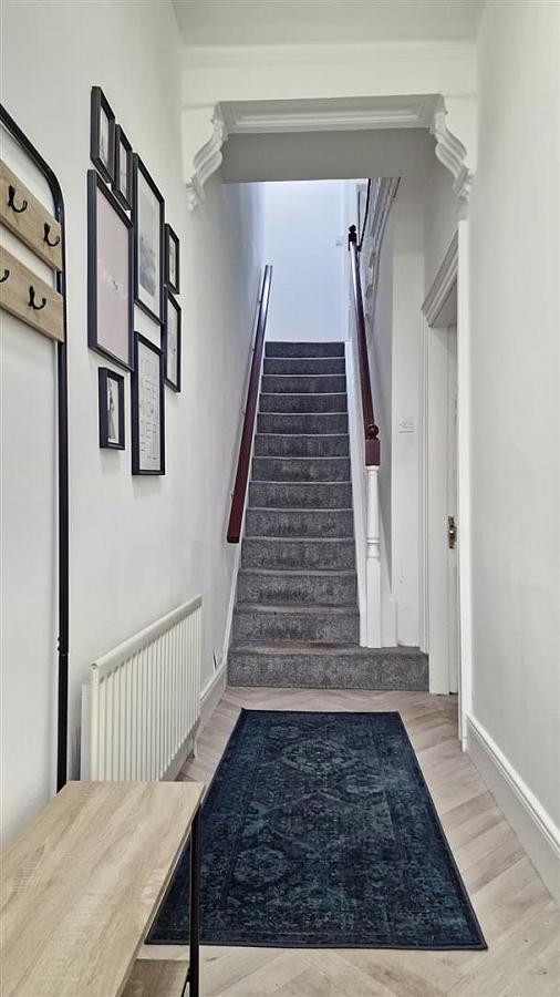 Rm 5, 265 Woodstock Road