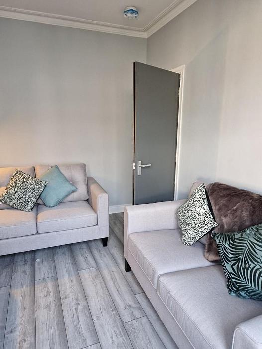 Rm 3, 13 Belfast Road