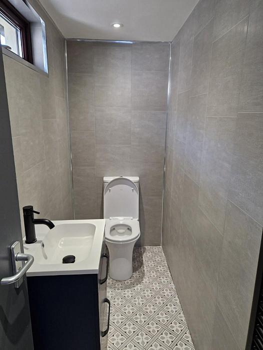 Rm 3, 13 Belfast Road