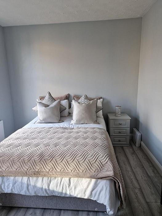 Rm 3, 13 Belfast Road