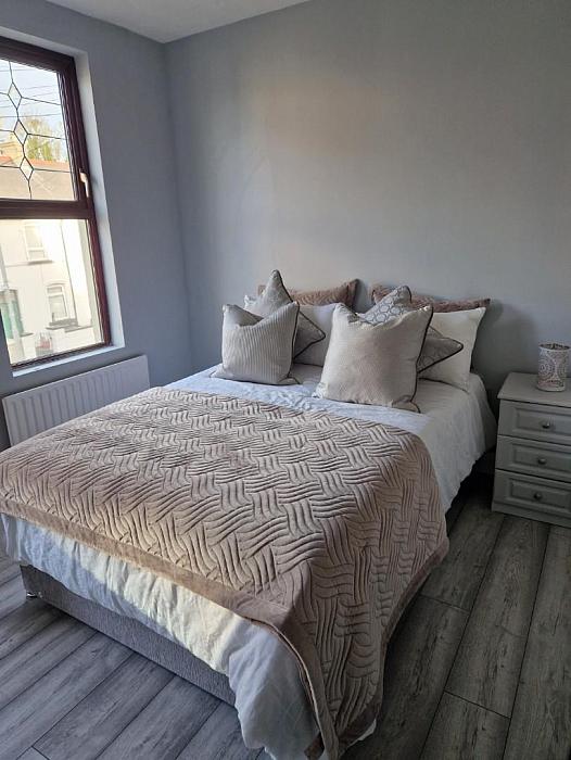 Rm 3, 13 Belfast Road