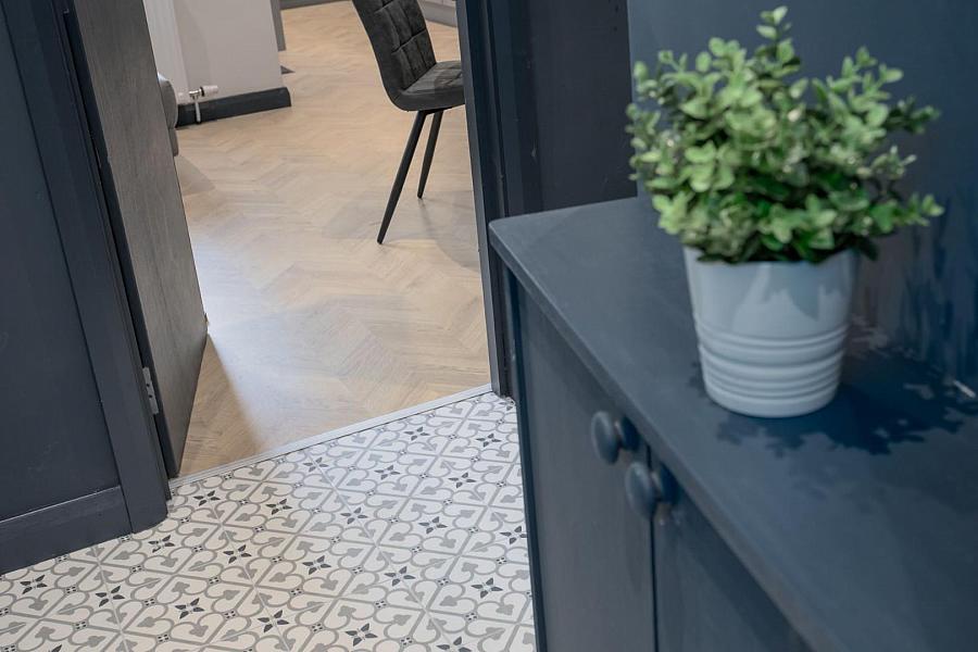 Rm 5, 12 Jocelyn Gardens