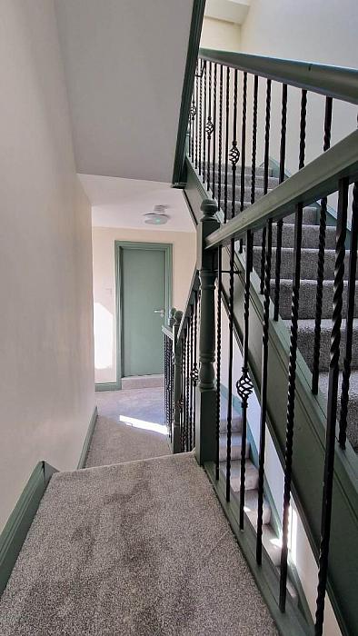 RM 3, 33 Clifton Drive