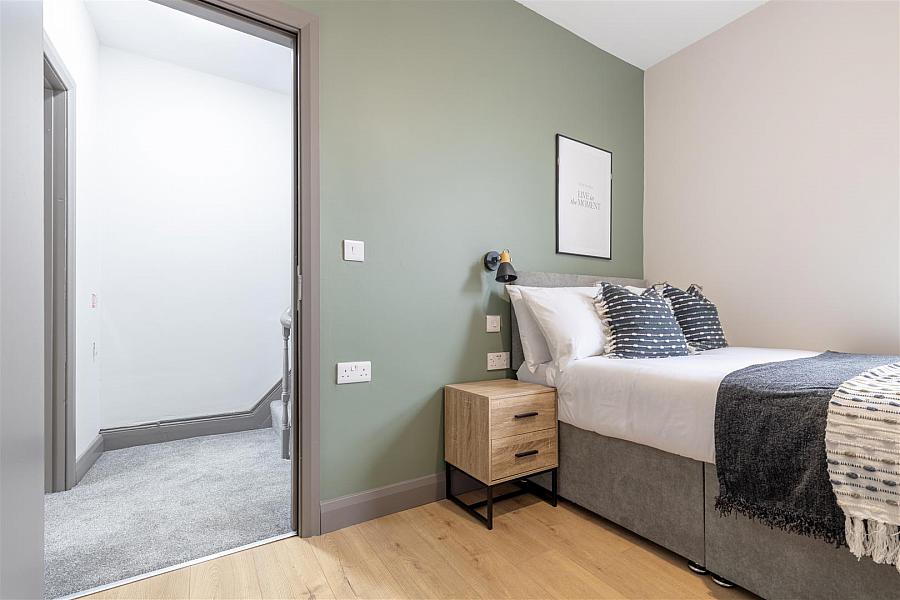 Rm 1 & 4, 300 Beersbridge Road