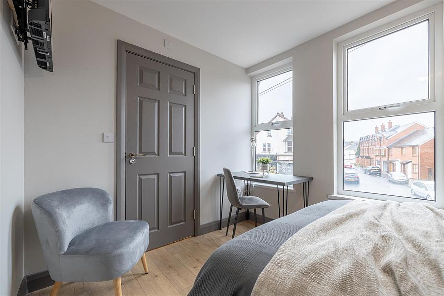 Rm 1 & 4, 300 Beersbridge Road