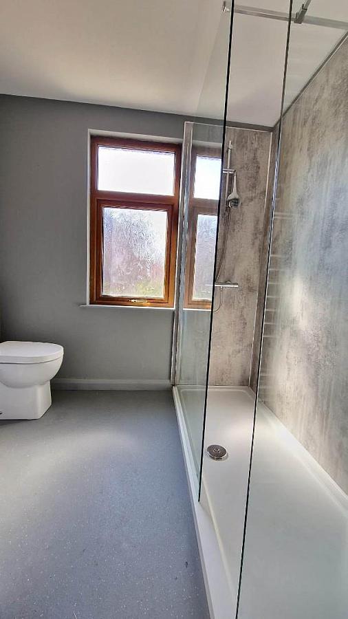Rm 1, 33 Clifton Drive