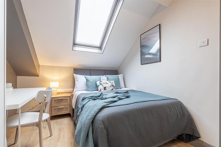 Rm 3, 57 Ballygomartin Road