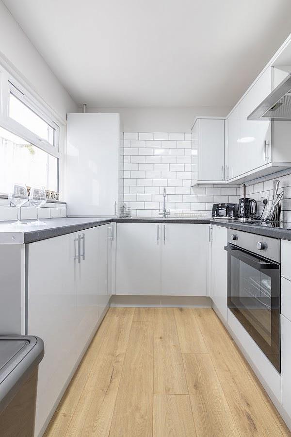 Rooms 4 & 5 57 Ballygomartin Road