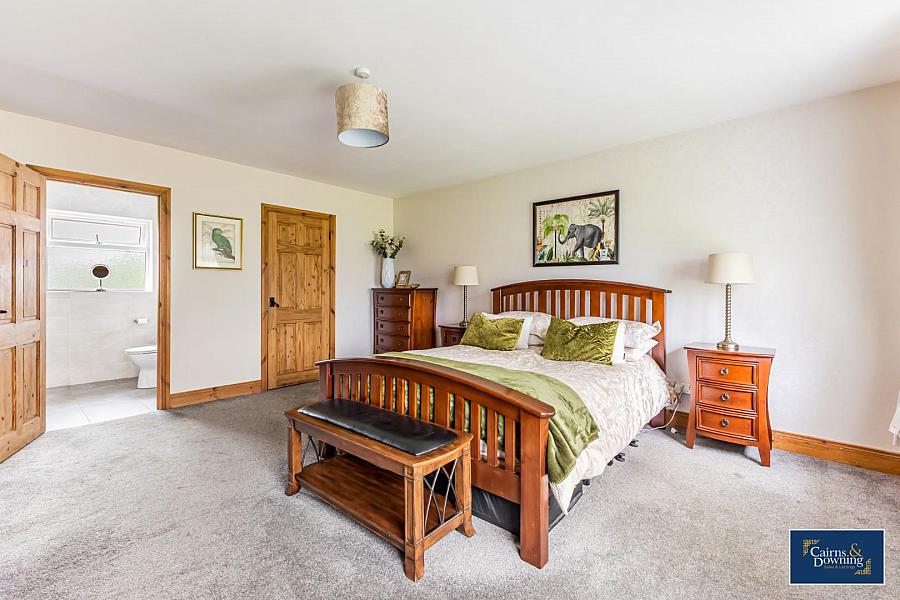 18 Diamond View Road