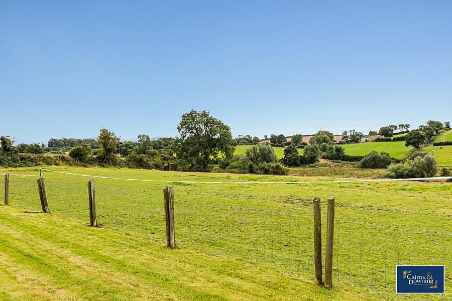 18 Diamond View Road