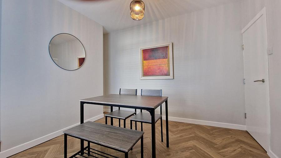 Rooms 1, 2 8 Pims Avenue Rooms 1, 2 8 Pims Avenue