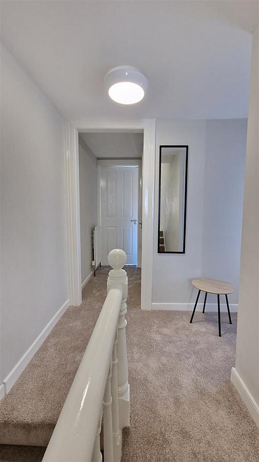 Rooms 1, 2 8 Pims Avenue Rooms 1, 2 8 Pims Avenue