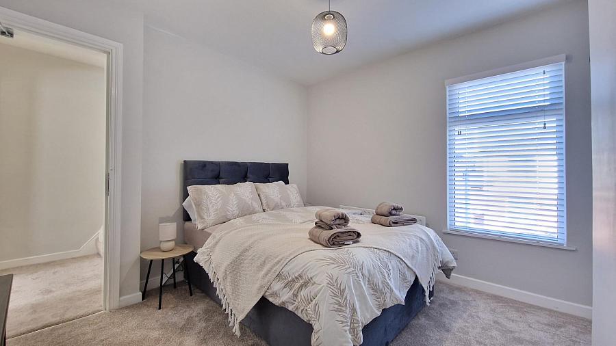 Rooms 1, 2 8 Pims Avenue Rooms 1, 2 8 Pims Avenue