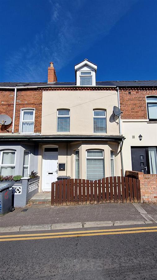 Rooms 1, 2 8 Pims Avenue Rooms 1, 2 8 Pims Avenue
