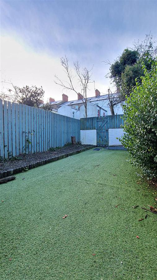 Rooms 1 & 5 7 Newington Avenue