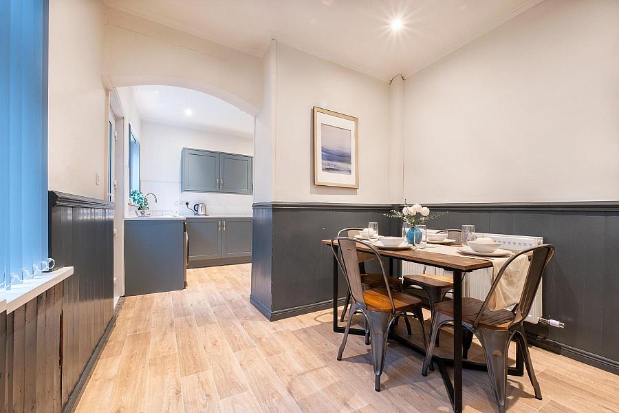 Rooms 1, 4 & 5 Willowbank Gardens