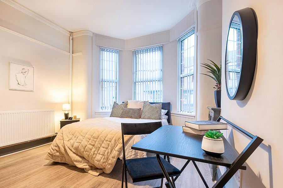 Rooms 1, 4 & 5 Willowbank Gardens