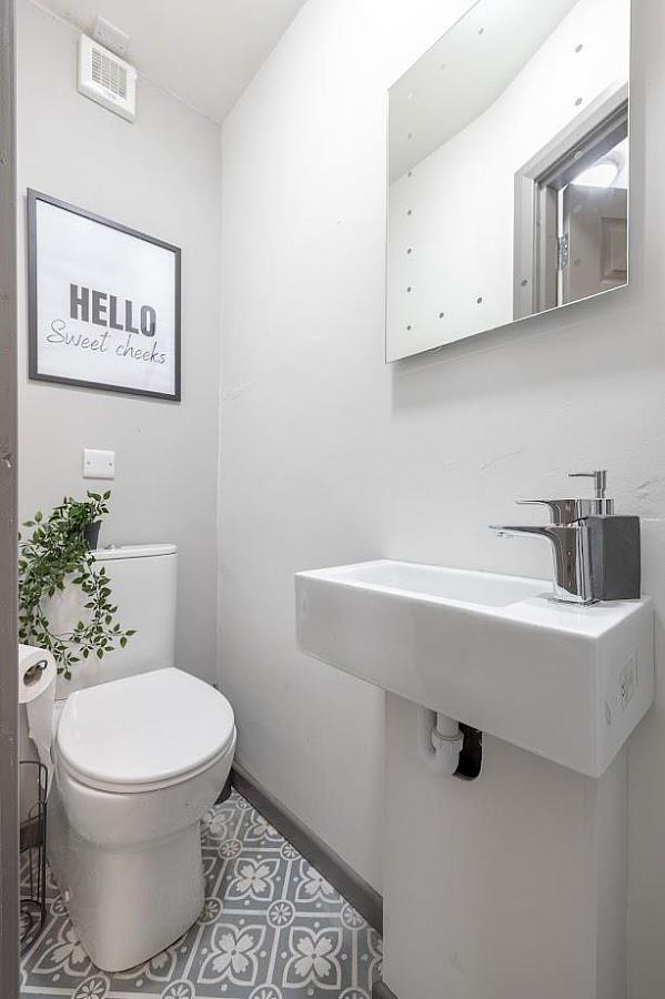 Rm 5, 65 Ballygomartin Road