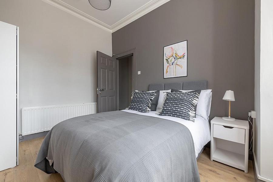 Rm 5, 65 Ballygomartin Road