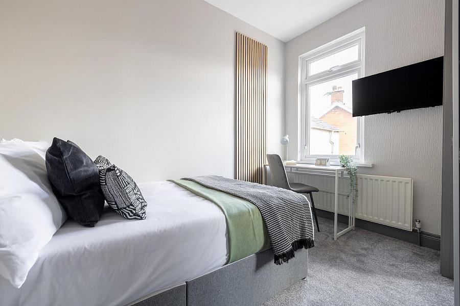 Rm 5, 65 Ballygomartin Road