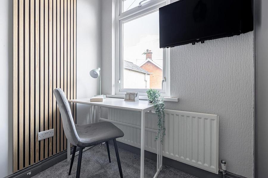 Rm 5, 65 Ballygomartin Road