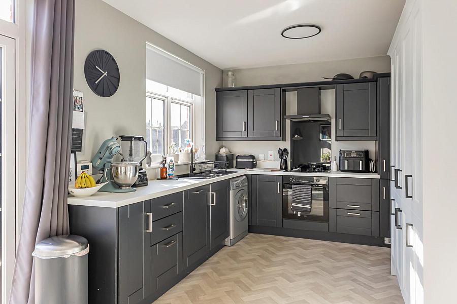 14 Breton Drive 14 Breton Drive