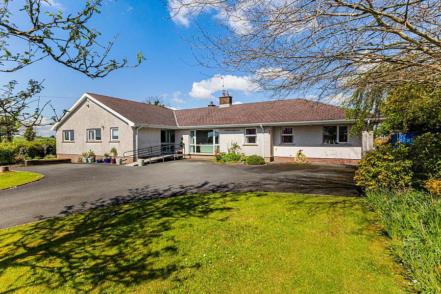 37 Ballynahinch Road