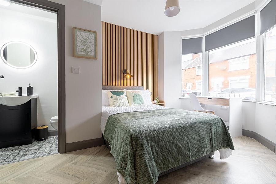RM 1 & 4 65 Greenore Street