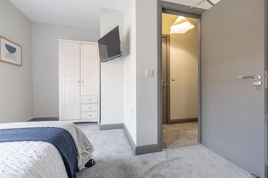 Rm 1 & 4 65 Greenore Street