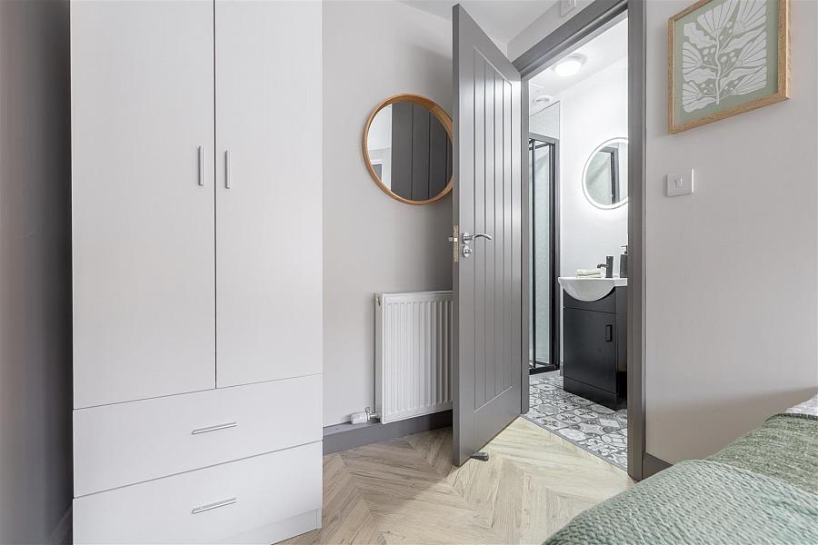 Rm 1 & 4 65 Greenore Street