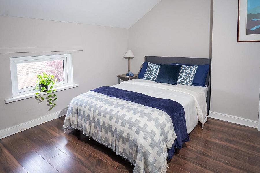 14 Beechmount Street