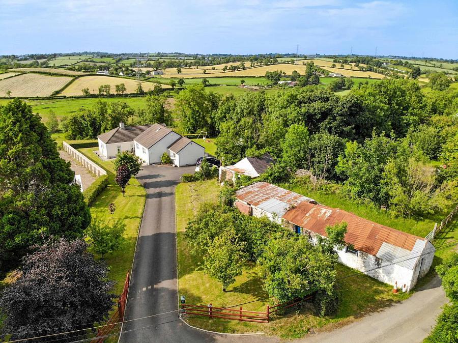 33 Lurganbane Road